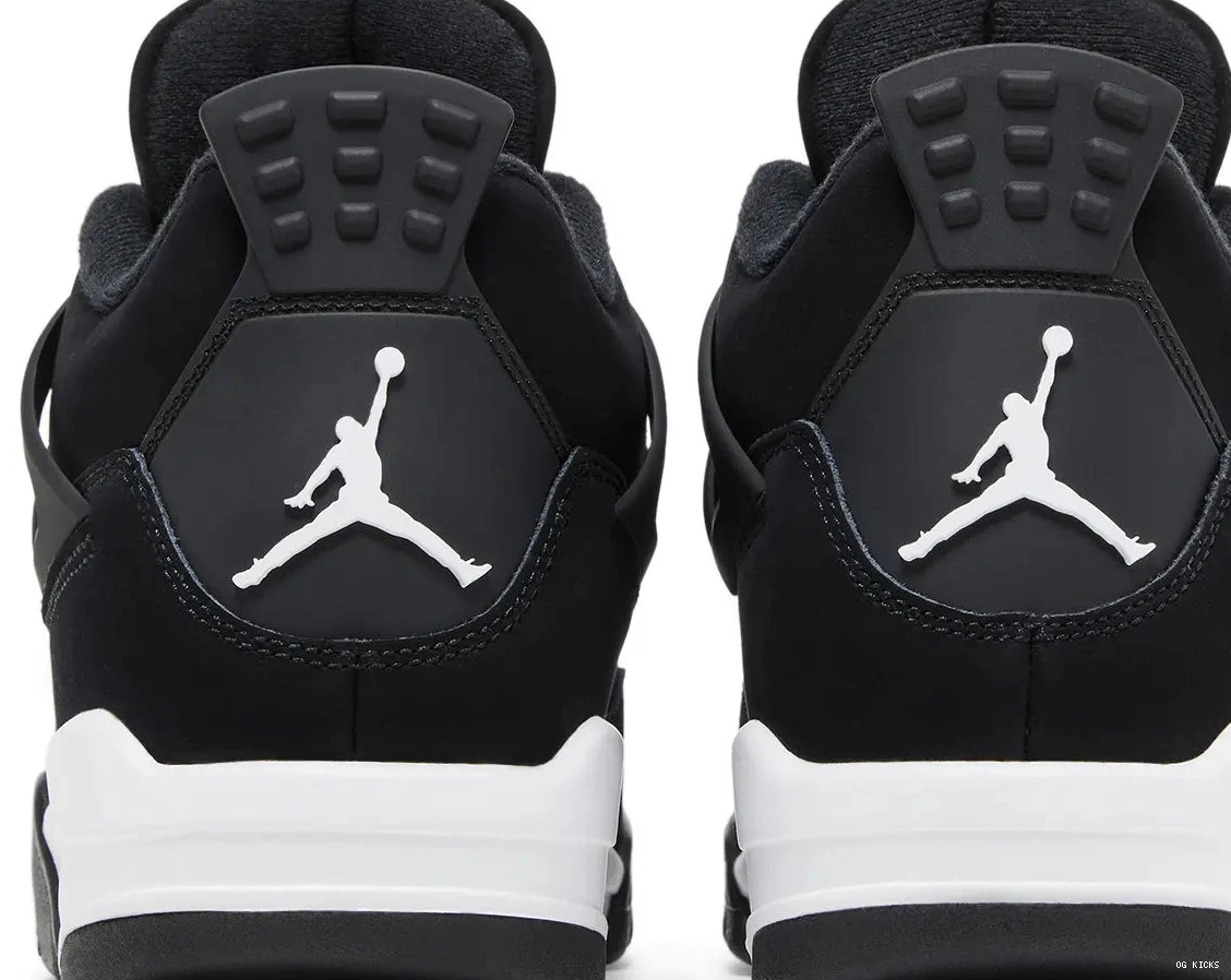 White 4 Jordan Retro Thunder 0709